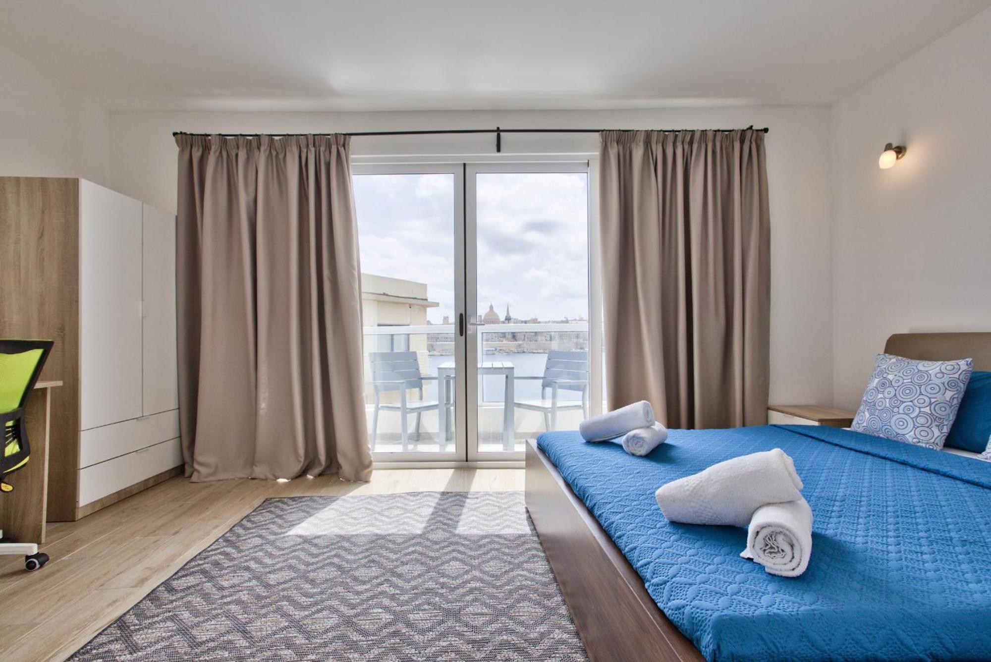 Bastions Seaview Apartments And Duplex Penthouse In Sliema By Shortletsmalta Exterior foto